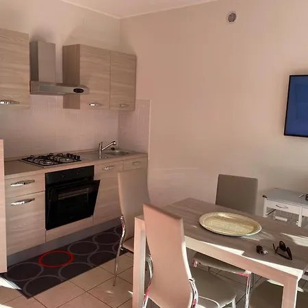 Mimosa Apartment