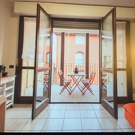 Mimosa Apartment